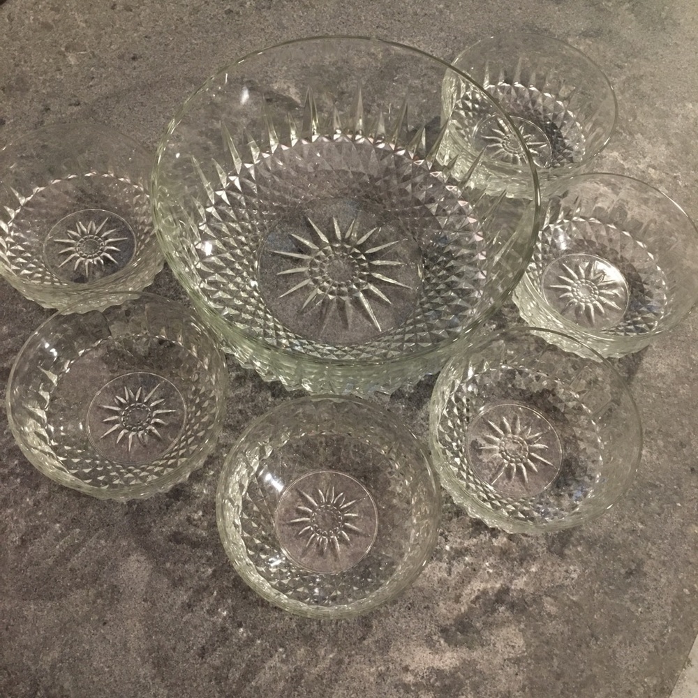 Arcoroc Diamant-French 7 Piece Serving Set - Picture 2 of 7